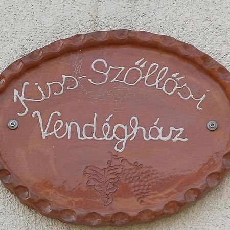 Kiss-Szollosi Vendeghaz Дебрецен Екстериор снимка